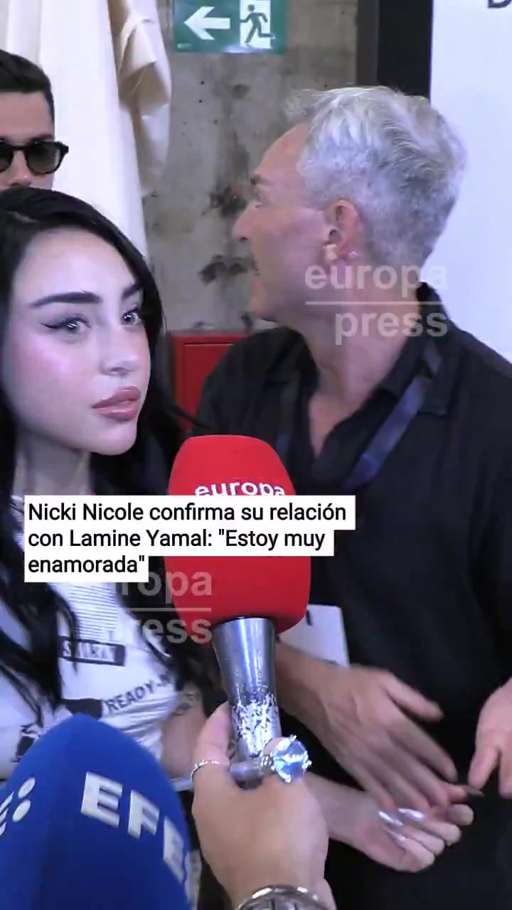 麻将胡了-公开示爱打破分手谣言！亚马尔女友出席活动：我非常爱他