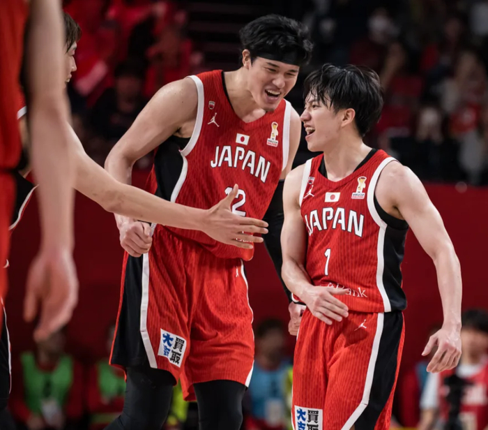 麻将胡了2-渡边与郭士强对喷太嚣张！场均15.5分远逊李贤重  B联赛也属二流水准|渡边雄太|NBA|体育赛事讨论|韩国男篮|nba_新浪体育_新浪新闻